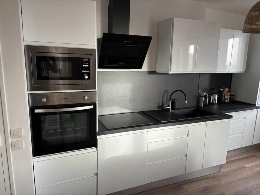 Appartement Cosy Au Coeur De La Ville Aurillac Exterior foto